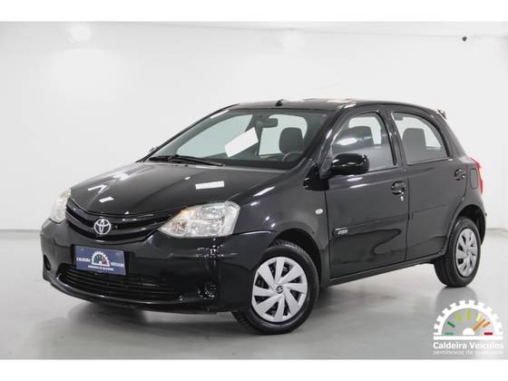 TOYOTA ETIOS 1.3 XS 16V FLEX 4P MANUAL TOYOTA ETIOS 1.3 XS 16V FLEX 4P MANUAL